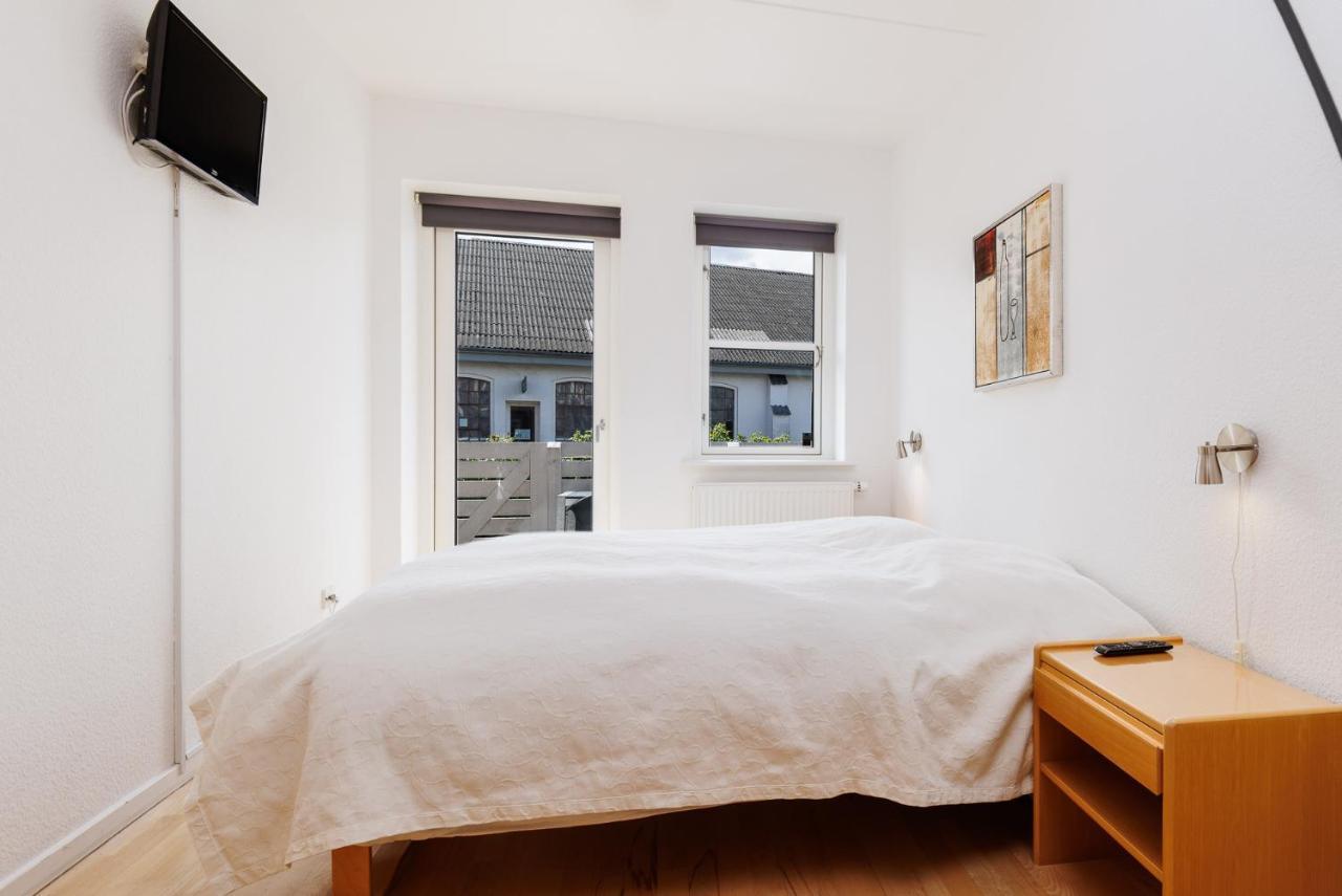 Hotel Rudkobing Skudehavn Apartments ภายนอก รูปภาพ
